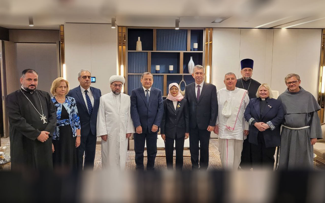 Прошла встреча Президента Сингапура Халимы Якуб с главами религиозных конфессий Узбекистана